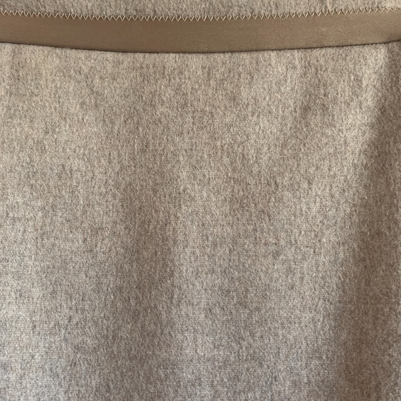 EUC💥HP🎉BCBGMaxAzria  Silk/Wool Skirt Cami set 2 - Picture 8 of 12